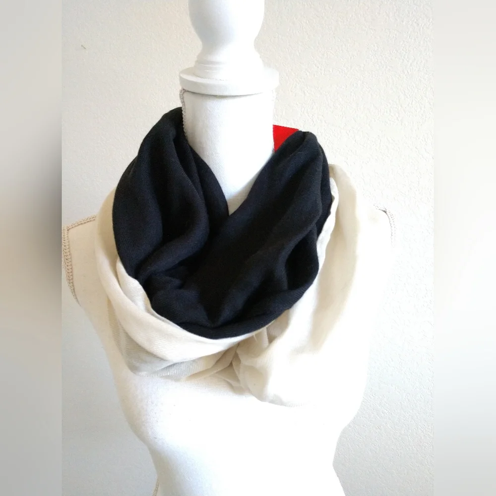 NEW Two Pack Infinity Scarf Fashion Scarves White/Cream with Black Walmart 6005